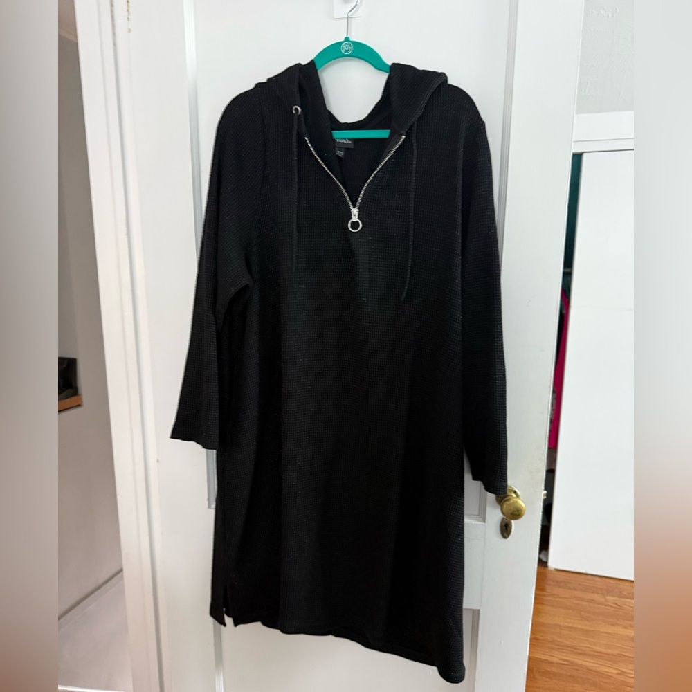 Never worn Ulla Popken glitter waffle knit hoodie dress. It sparkles! 24-26
